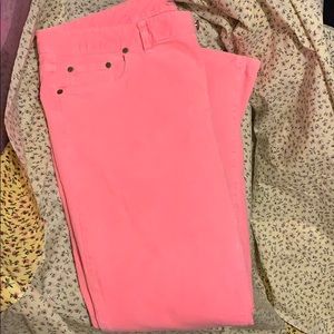 Vineyard Vines bright pink corduroy pants!